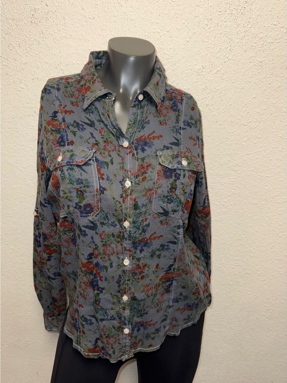 Light Blue Floral Button-Down Shirt - Women